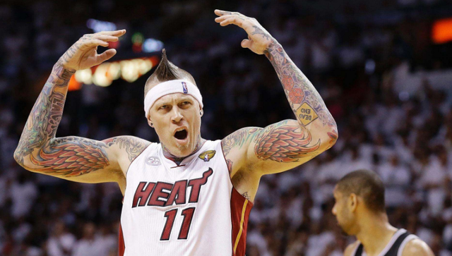 九游登录入口-关于丹佛掘金训练开放日；赛前造点机会引欢呼；CBA季后赛在即；医务组通报恢复的信息