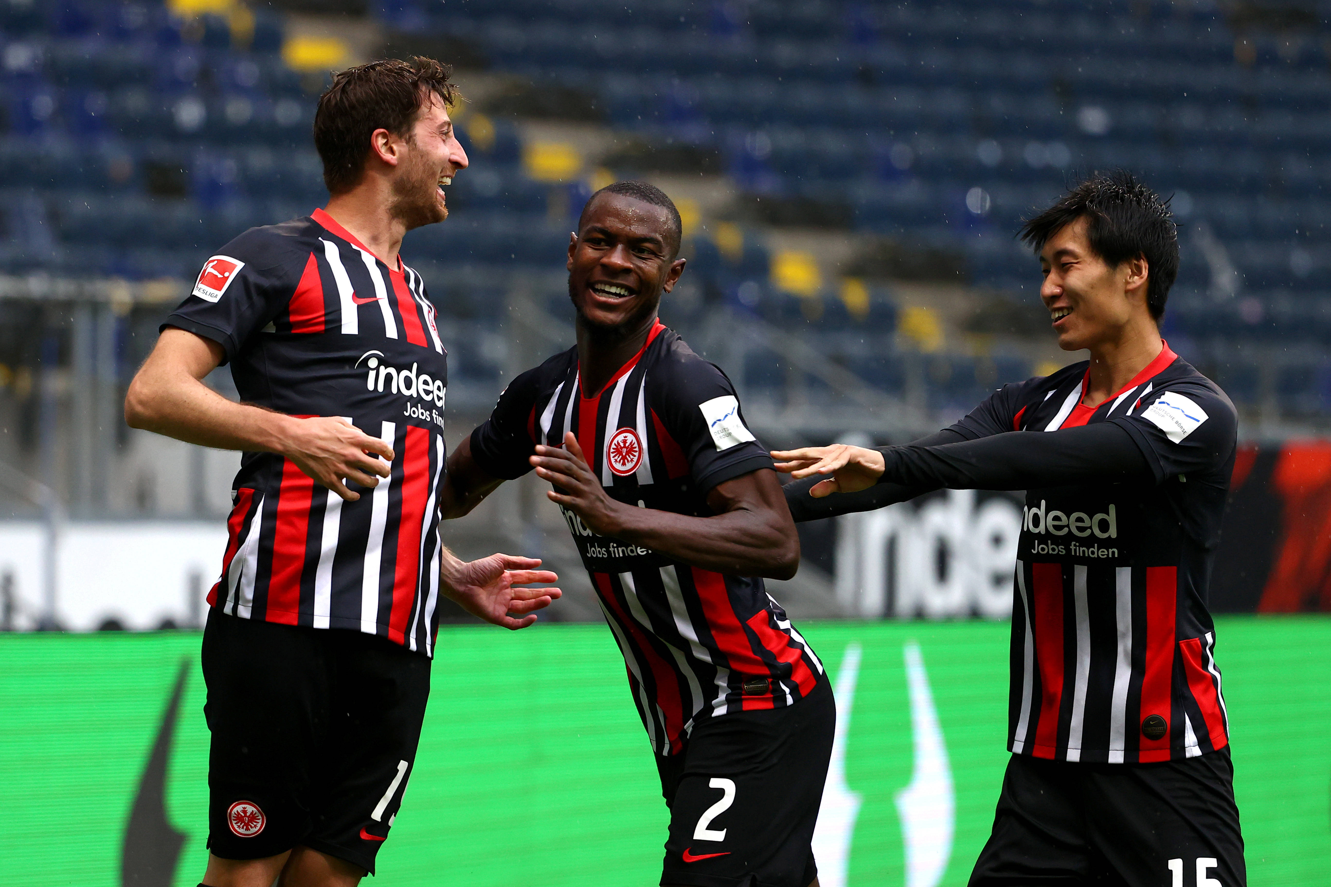 九游登录入口-欧联转会期走向成谜；法兰克福止住颓势；引发热议；阵容厚度经受考验