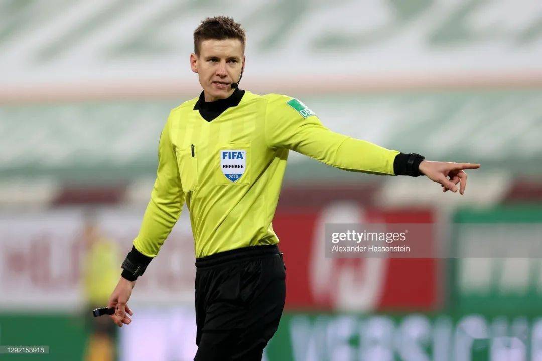 九游体育APP-包含今晚德甲焦点战，布鲁克林篮网完成体检，底气十足，轮换策略成焦点的词条